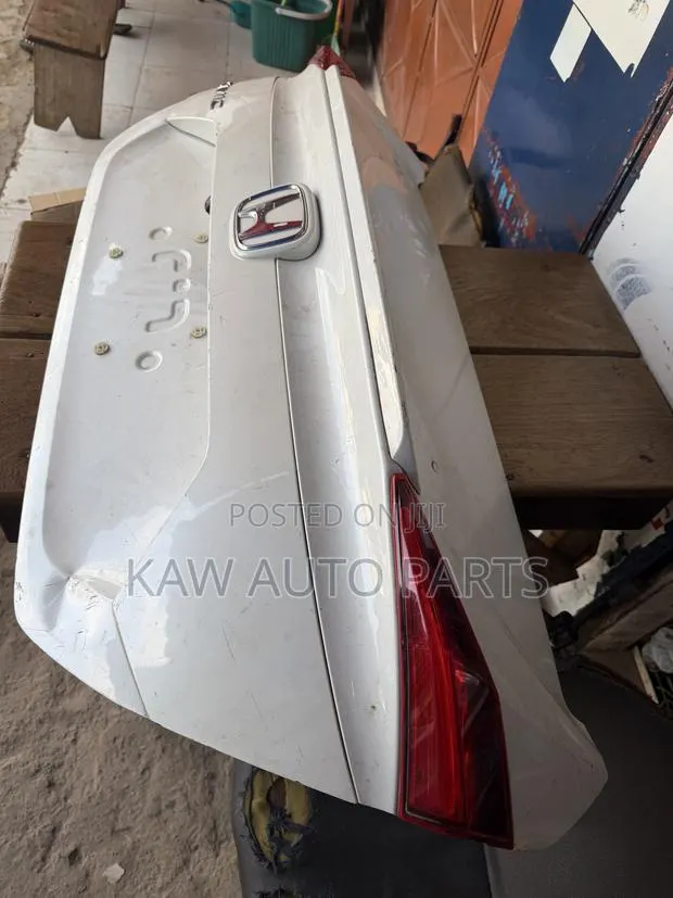 2016,2017,2018,2019,2020,2021 Boot for Honda Civic · Photo 1