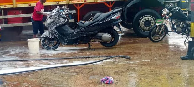 Suzuki Burgman 2018 Black · Photo 1