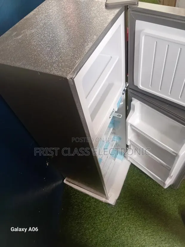 Westpool Fridge Sharp Cold Power, Fridge Elite Fresh System · Photo 1