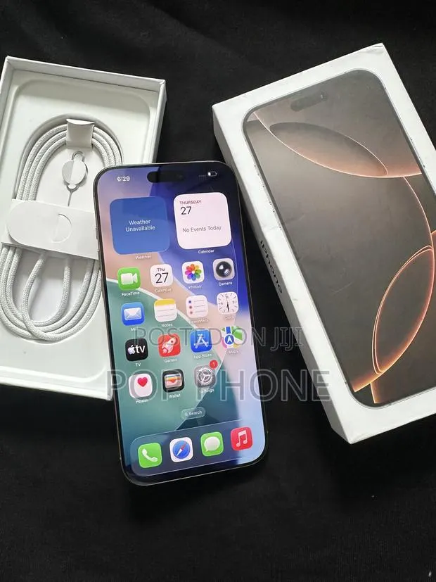 Apple iPhone 16 Pro Max 512 GB Gold · Photo 1