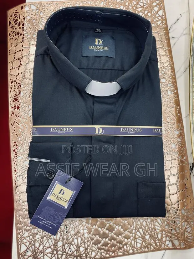 Pastor’S Shirt · Photo 1