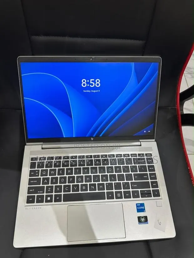 Laptop HP EliteBook 640 G9 16GB Intel Core i5 SSD 1T · Photo 1