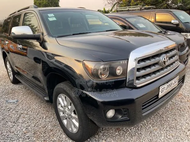 Toyota Sequoia 2015 Black · Photo 1