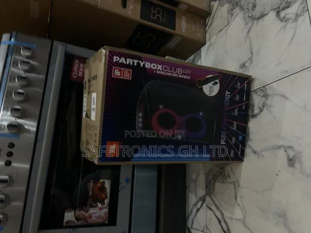 Order Good Party Box Club 120 JBL Bluetooth Wireless Speaker · Photo 1