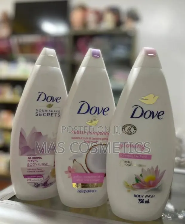 Dove Shower Gels - 750ml / 500ml · Photo 1