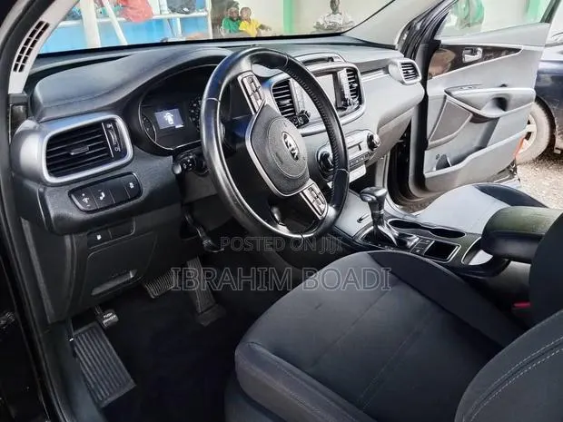 Kia Sorento 2.4L LX AWD 2019 Black · Photo 1