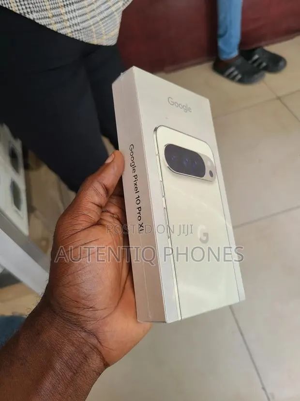 New Google Pixel 10 Pro XL 256 GB White · Photo 1