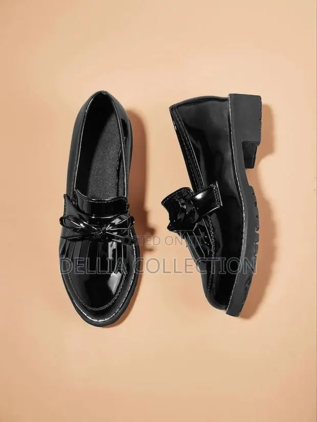 Loafer Shoes · Photo 1