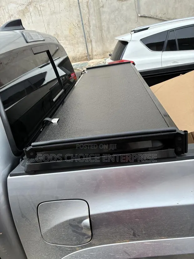 Trunk Fold Tacoma 2016-2020-2022 · Photo 1