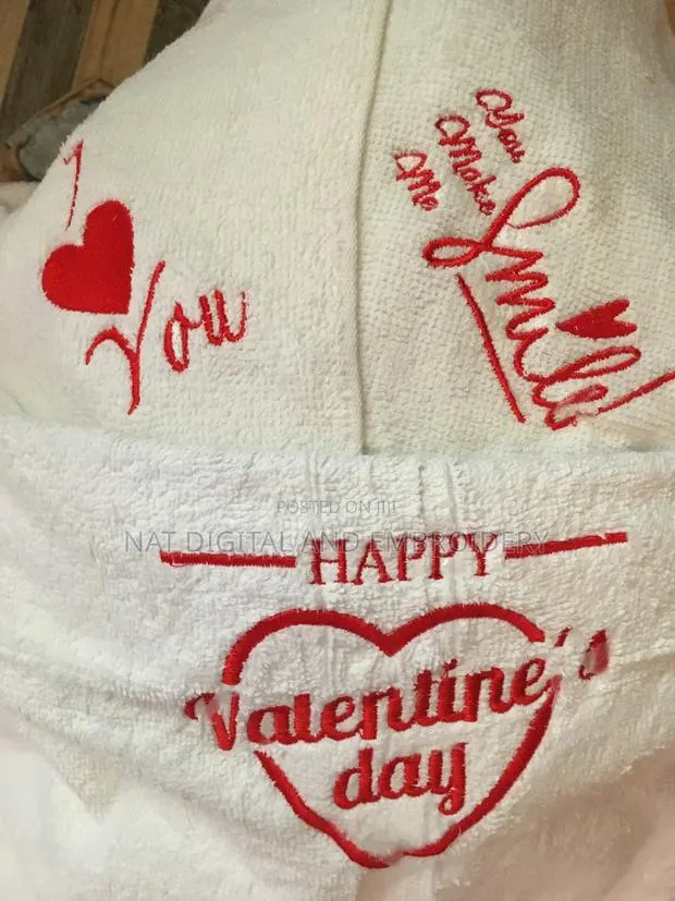 Embroidery Towel · Photo 1