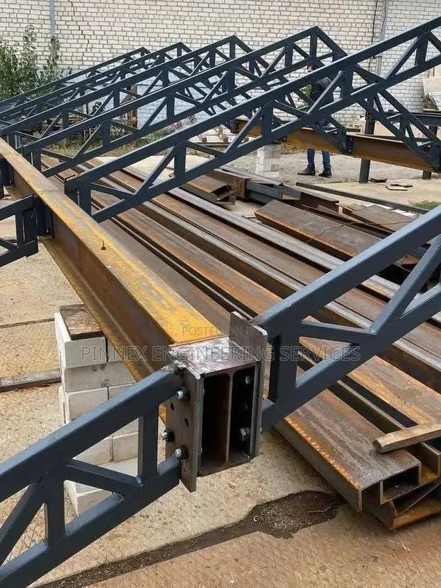 Trusses/ Roofing Trusses · Photo 1