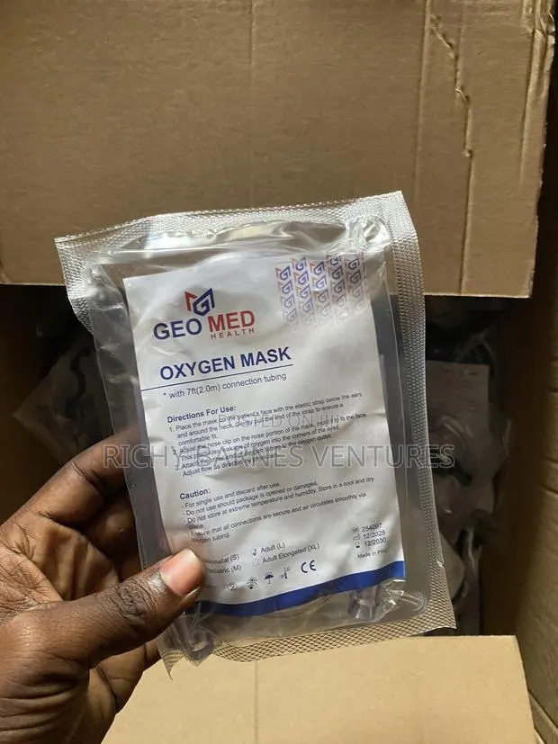 Oxygen Mask · Photo 1