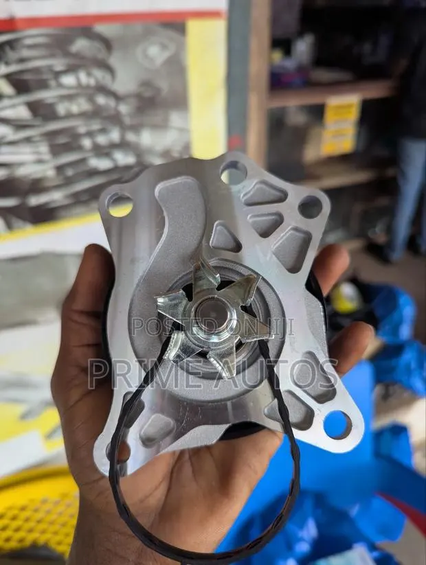 Toyota Yaris 2005 Water Pump · Photo 1