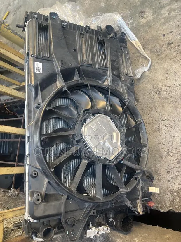 Chevrolet Malibu 2017 2018 2019 2020 2021 Radiator (Water Tank) · Photo 1