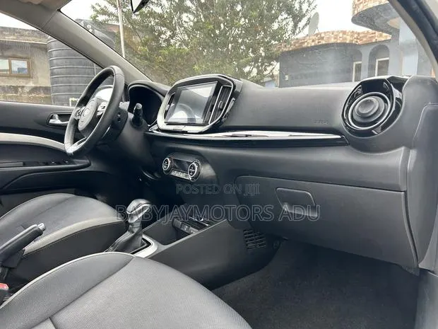 Kia KX1 2020 White · Photo 1