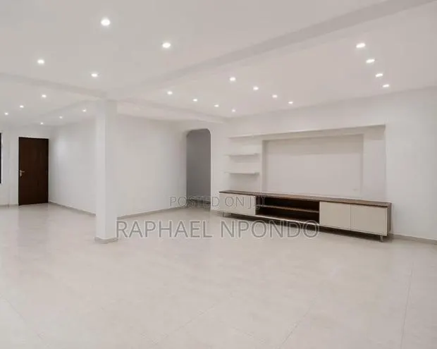3bdrm House in Community 3 for sale · Photo 1