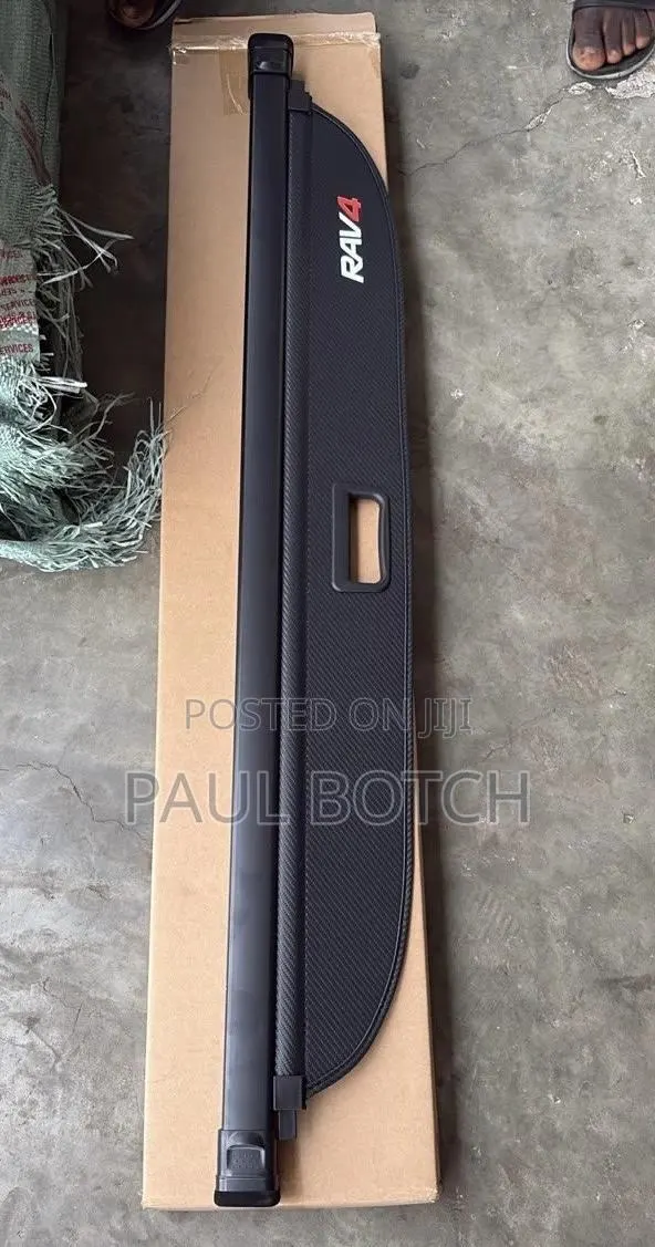 RAV4 2019,2020,2021,2022,2023,2024 Cargo Boot Cover Tent · Photo 1