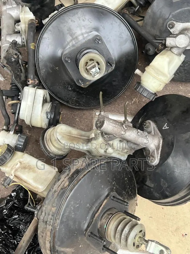 Toyota VITZ/ YARIS Brake Master and Pot Complete · Photo 1