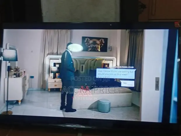 TCL 32-Inch TV Screen Practical Entertainment for Daily Use · Photo 1