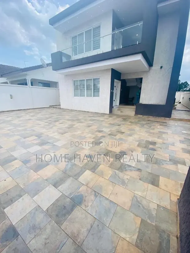 2bdrm Apartment in Abelemkpe for rent · Photo 1