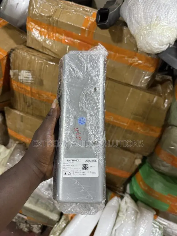 Kneel Airbag for Mercedes Benz Gle350 2018/2020 Model · Photo 1