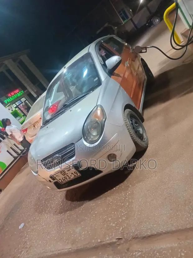 Kia Morning 2010 Silver · Photo 1