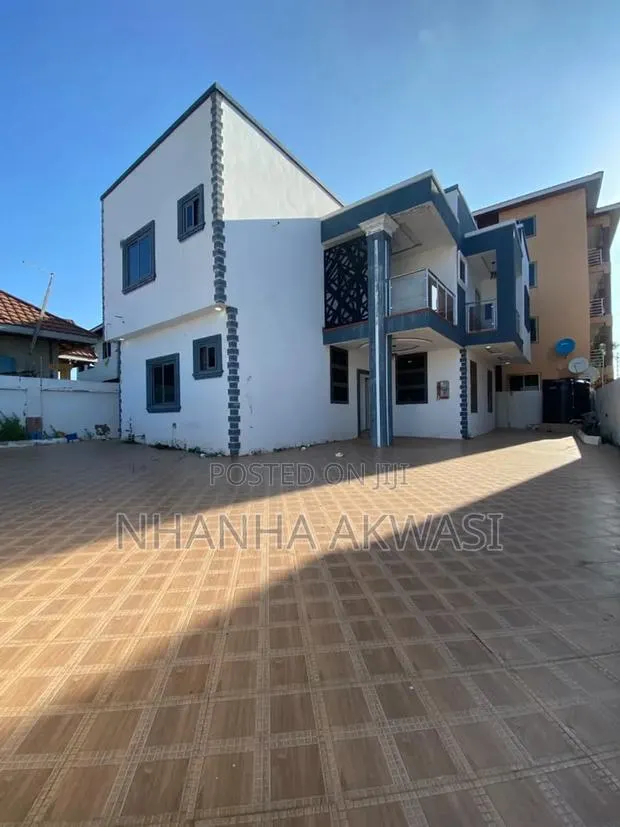 4bdrm House in Spintex Community16, Sakumono for rent · Photo 1