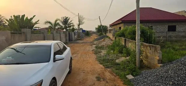 Peaceful Locality (Demarcated) Pots at Tema Community 25 · Photo 1