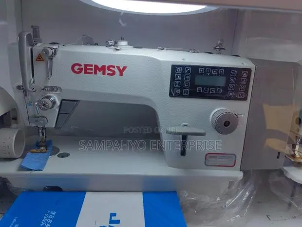 Gemsy Digital Industrial Straight Sewing Machine · Photo 1