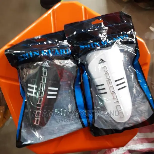 Original Shin Guard At Cool Price · Photo 1