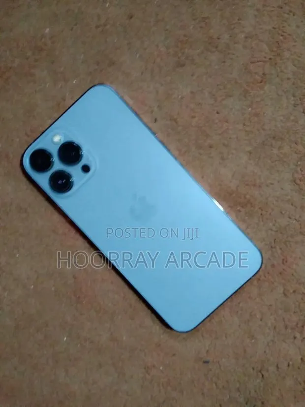 Apple iPhone 13 Pro Max 512 GB Blue · Photo 1