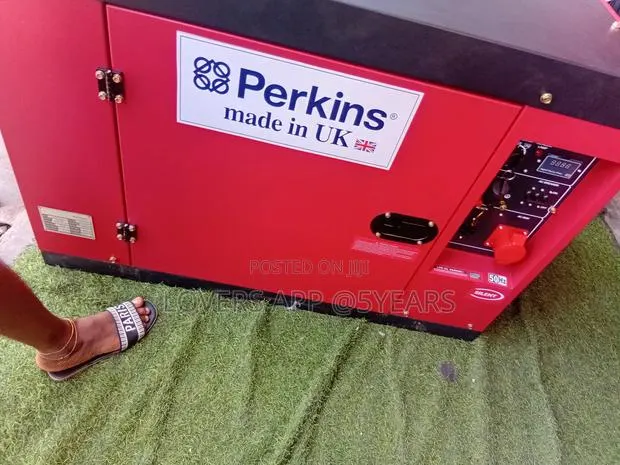 Factotyperkins 18kva Diesel Engine Perkins Generator · Photo 1