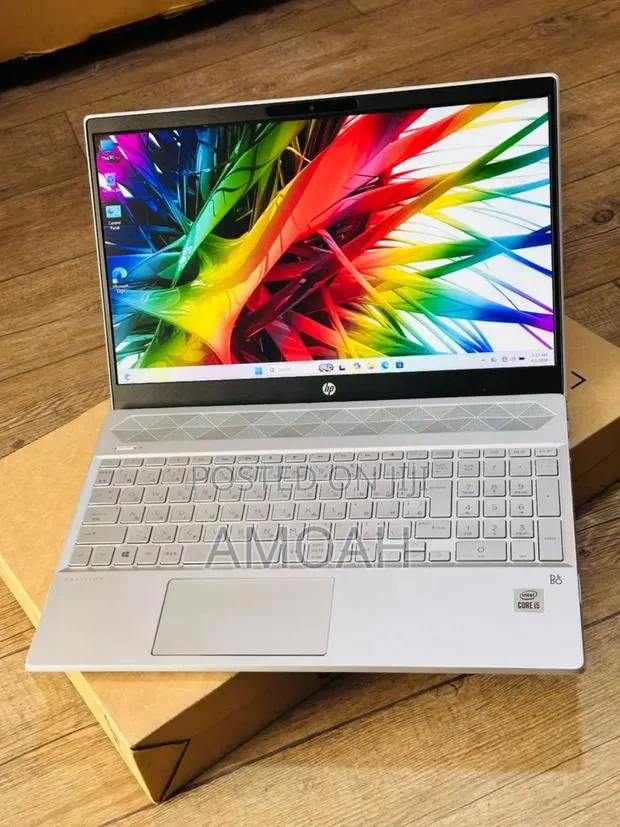 New Laptop HP Pavilion 15 16GB Intel Core i5 HDD+SSD 750GB · Photo 1