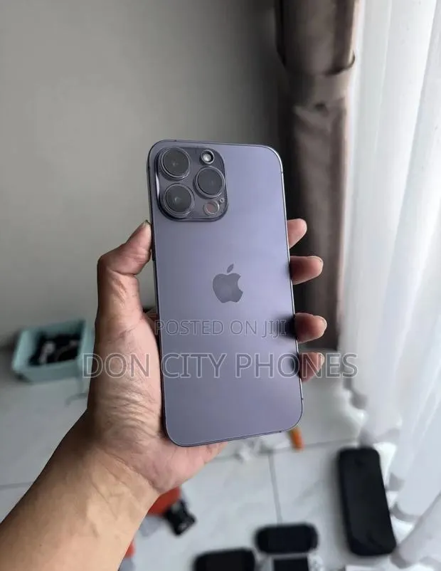 Apple iPhone 14 Pro Max 256 GB Purple · Photo 1