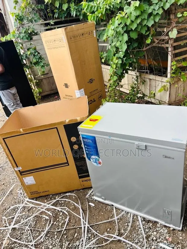 Ultra Modern Midea 200L Inverter Chest Freezer (MDRC362FZG43D) · Photo 1