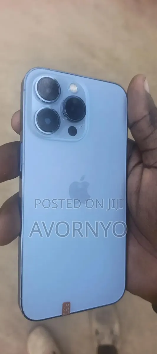 New Apple iPhone 13 Pro 128 GB Blue · Photo 1