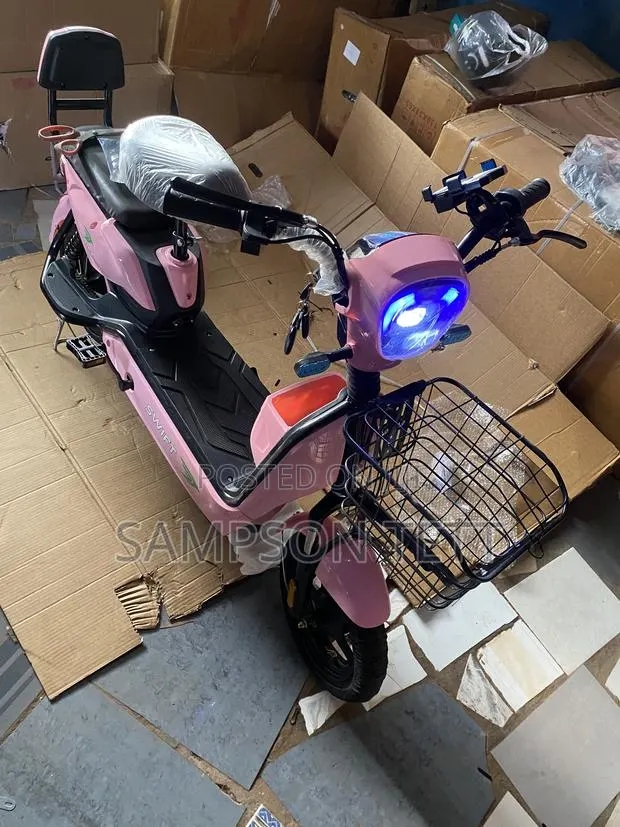 New Motorcycle 2026 Pink · Photo 1