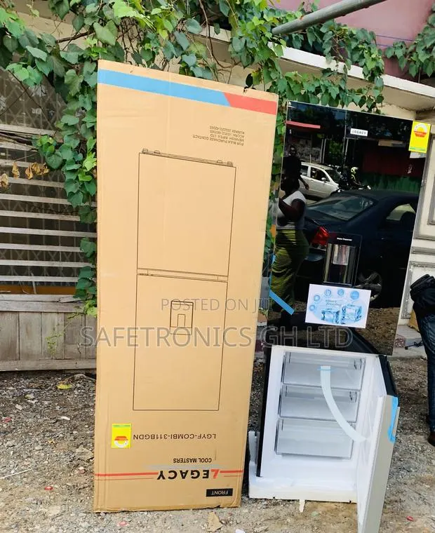 Exclusive New Legacy 311L Black Mirror Glass Refrigerator · Photo 1