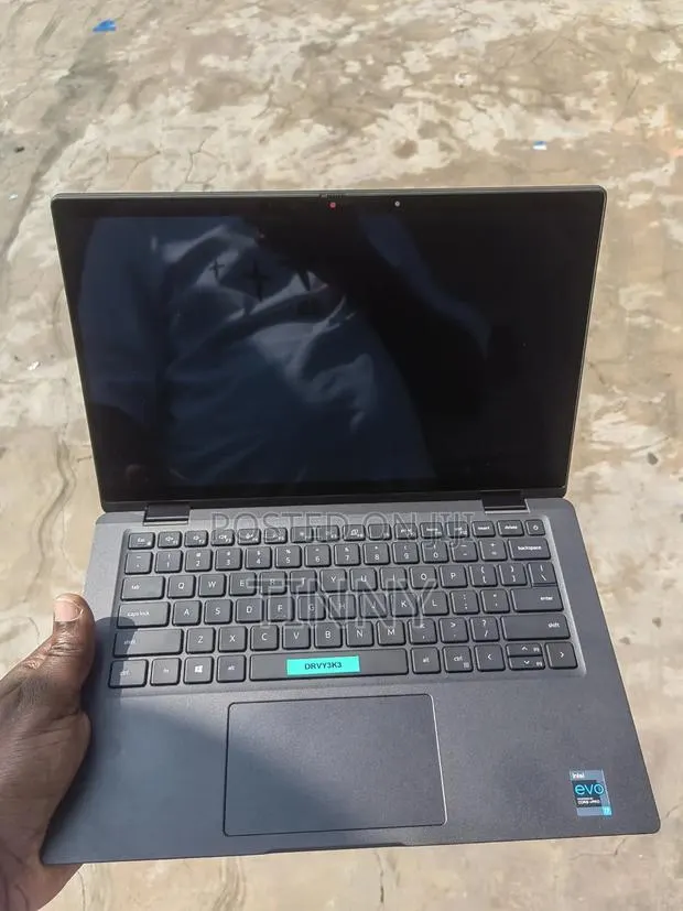 Laptop Dell Latitude 7420 16GB Intel Core i7 SSD 256GB · Photo 1