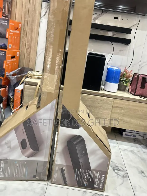 Buy Exclusive 3.1.2ch Bluetooth Samsung Soundbar S80cb · Photo 1