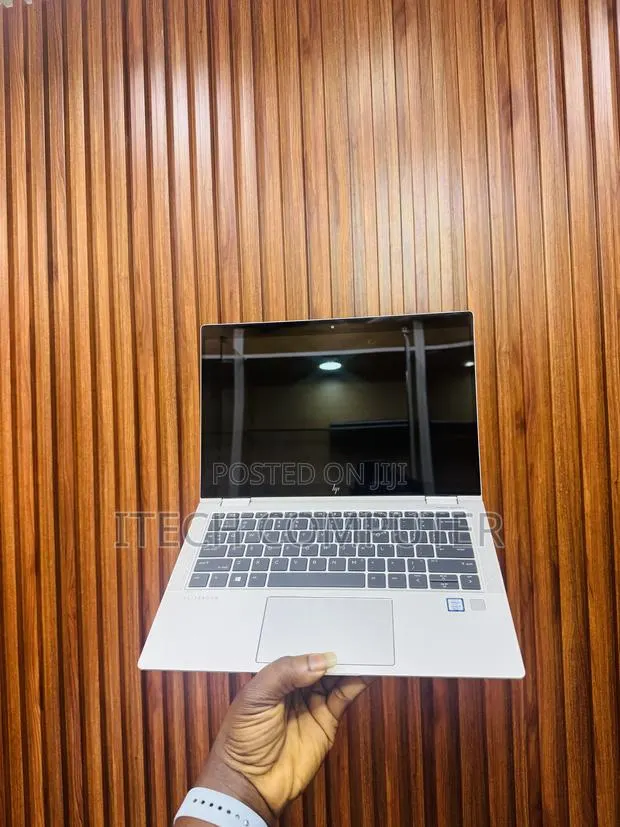 Laptop HP EliteBook X360 1030 G3 8GB Intel Core i5 SSD 256GB · Photo 1