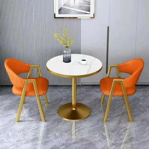 2 Seater Dining Table · Photo 1