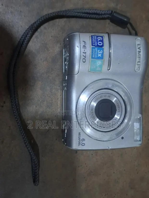 Olympus FE-170 6.0MP Compact Digital Camera · Photo 1