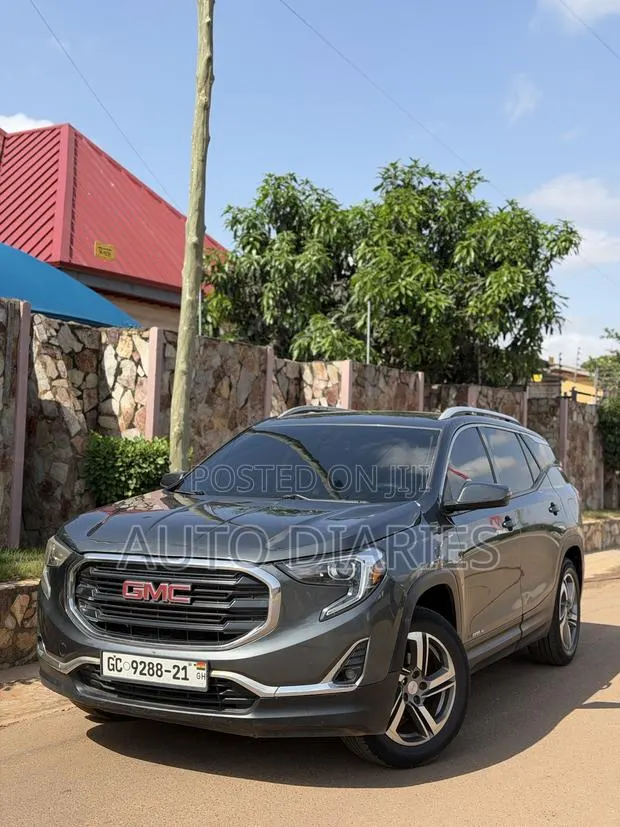 GMC Terrain SLT AWD 2018 Gray · Photo 1