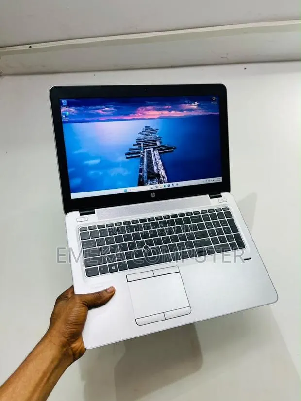 Laptop HP EliteBook 850 G4 16GB Intel Core i7 SSD 512GB · Photo 1