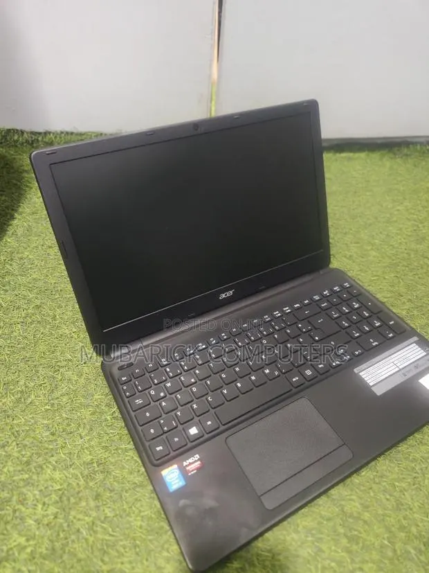 Laptop Acer Aspire E1-572G 8GB Intel Core i5 HDD 500GB · Photo 1