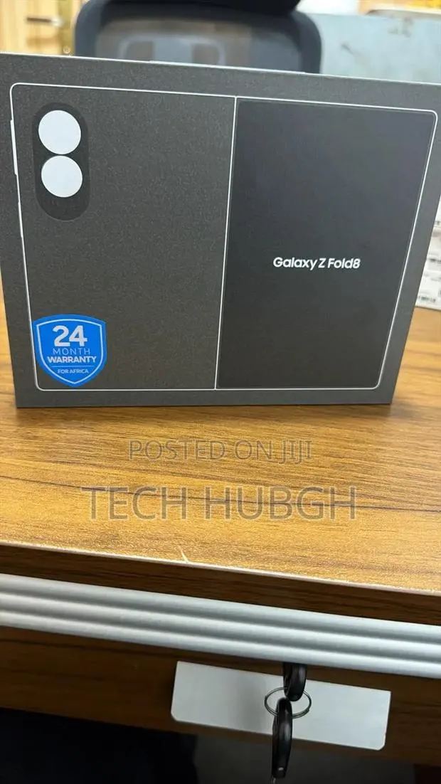 New Samsung Galaxy Z Fold8 256 GB Black · Photo 1