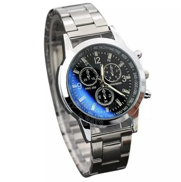Men’s Silver Watch · Photo 1