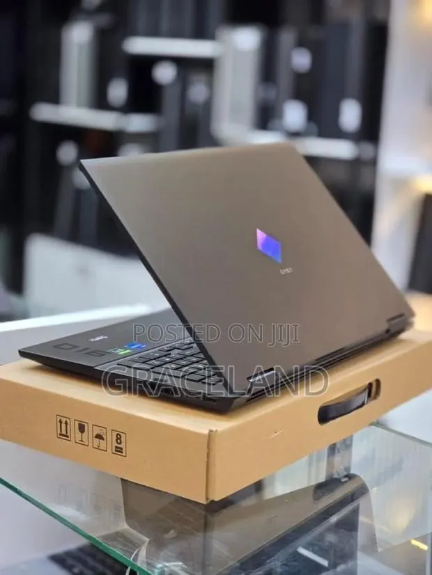 New Laptop HP Omen 16 32GB Intel Core i7 SSD 512GB · Photo 1