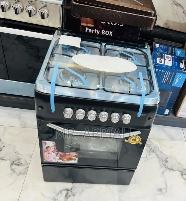Unique Ferre 60x60cm 4 Gas Burner With Grill(New Line) · Photo 1